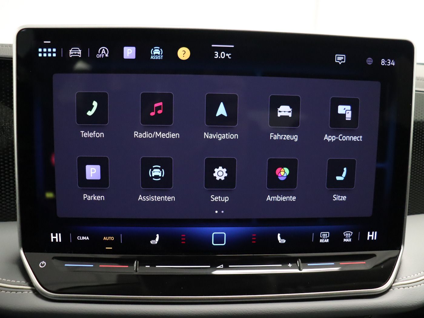 Fahrzeugabbildung Volkswagen Passat Variant 1.5 eTSI DSG Business |AHK|FLA
