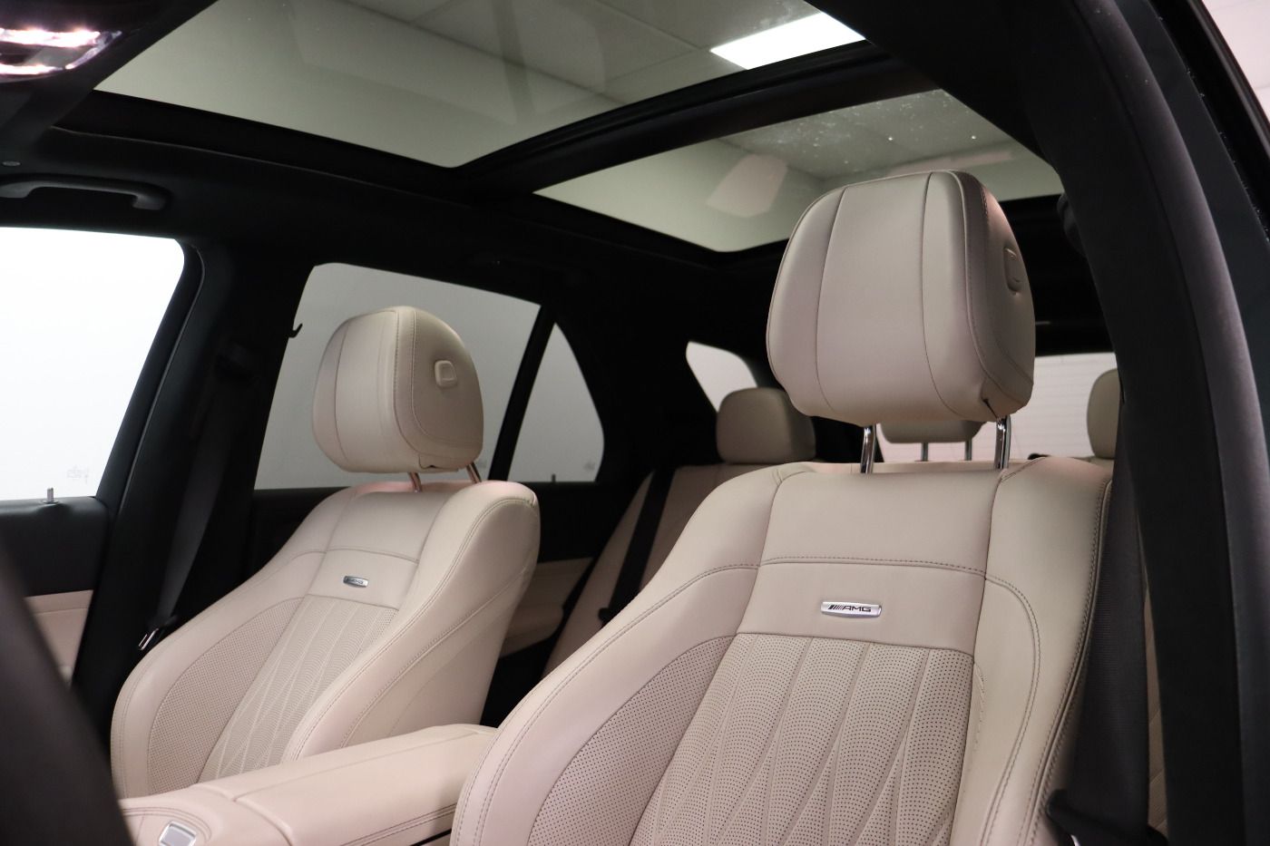 Fahrzeugabbildung Mercedes-Benz GLE 63 AMG 4Matic+ |AHK|VirtualCP|Pano|4xSHZ|STH