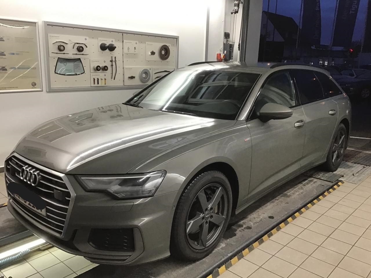 Fahrzeugabbildung Audi A6 Avant 45 TDI quattro S tronic |FLA|ACC|Navi