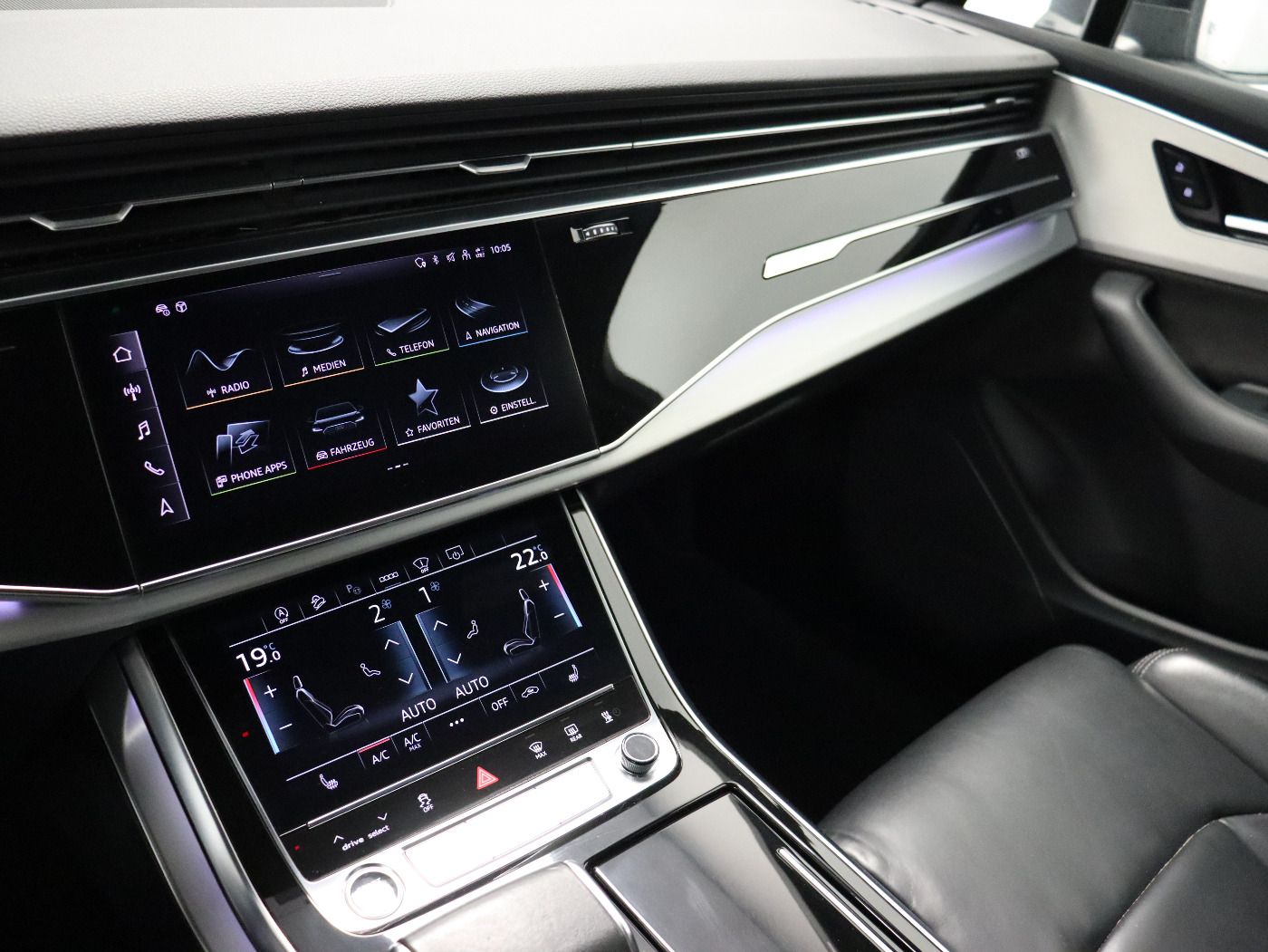 Fahrzeugabbildung Audi Q7 55 TFSI quattro tiptronic S line |Luft|Pano
