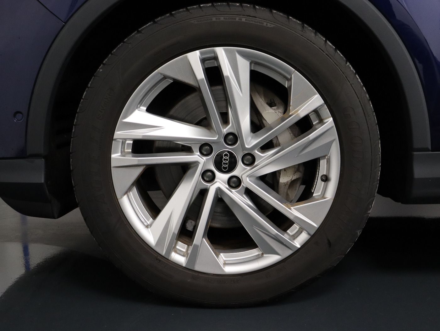 Fahrzeugabbildung Audi Q7 55 TFSI quattro tiptronic S line |Luft|Pano