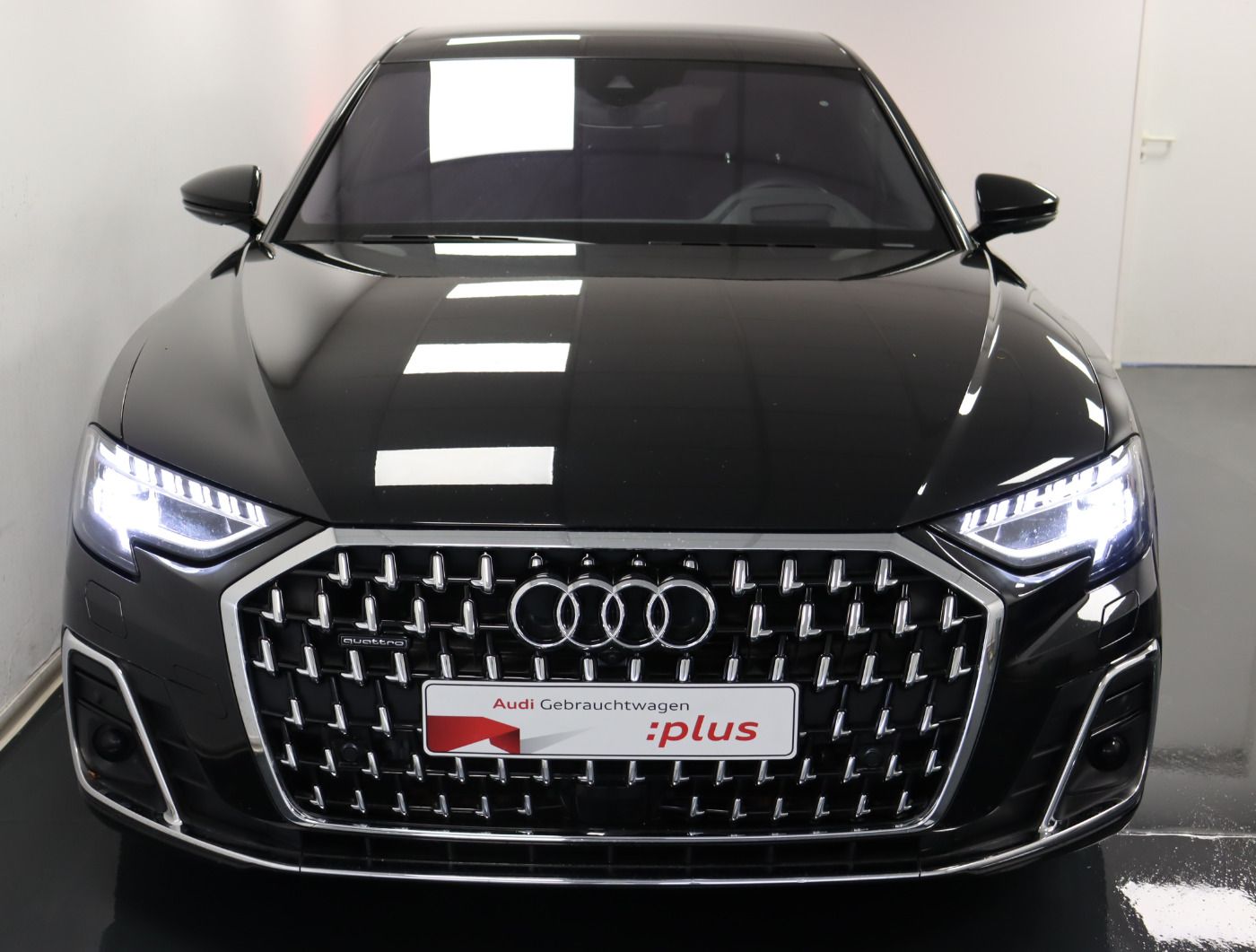 Fahrzeugabbildung Audi A8 50 TDI quattro tiptronic |Matrix|Luft|Pano|LM