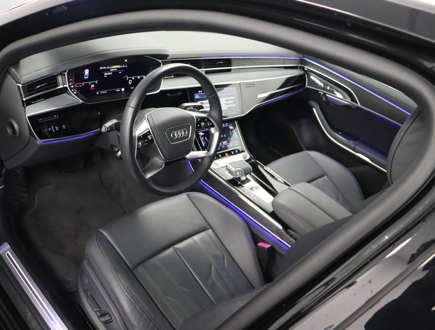 Fahrzeugabbildung Audi A8 50 TDI quattro tiptronic |Matrix|Luft|Pano|LM
