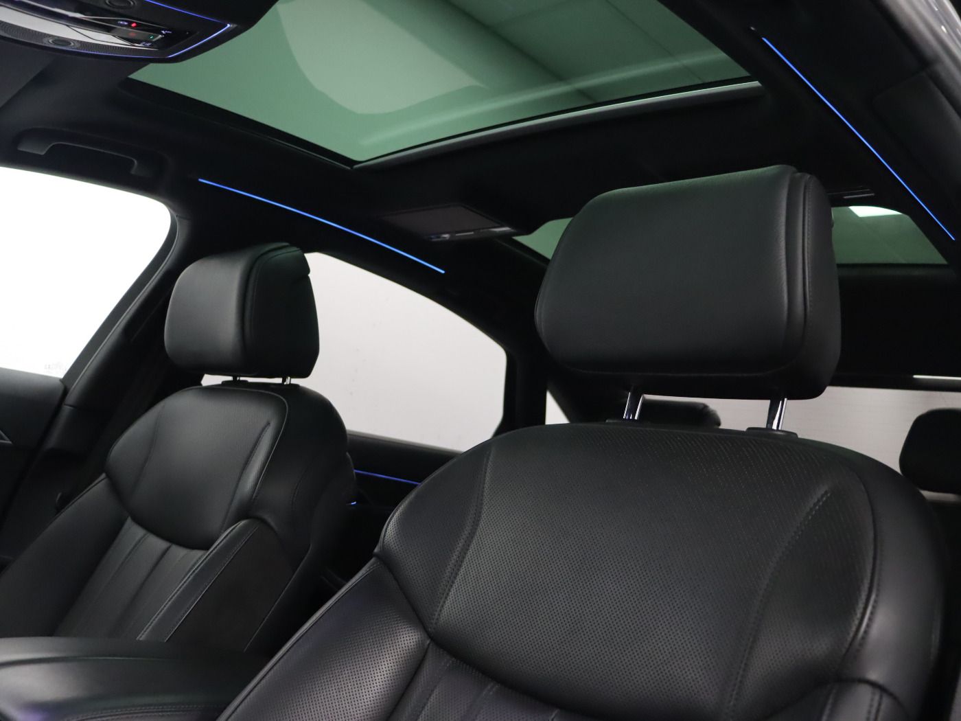 Fahrzeugabbildung Audi A8 lang 60 TDI quattro tiptronic |Matrix|Pano|LM