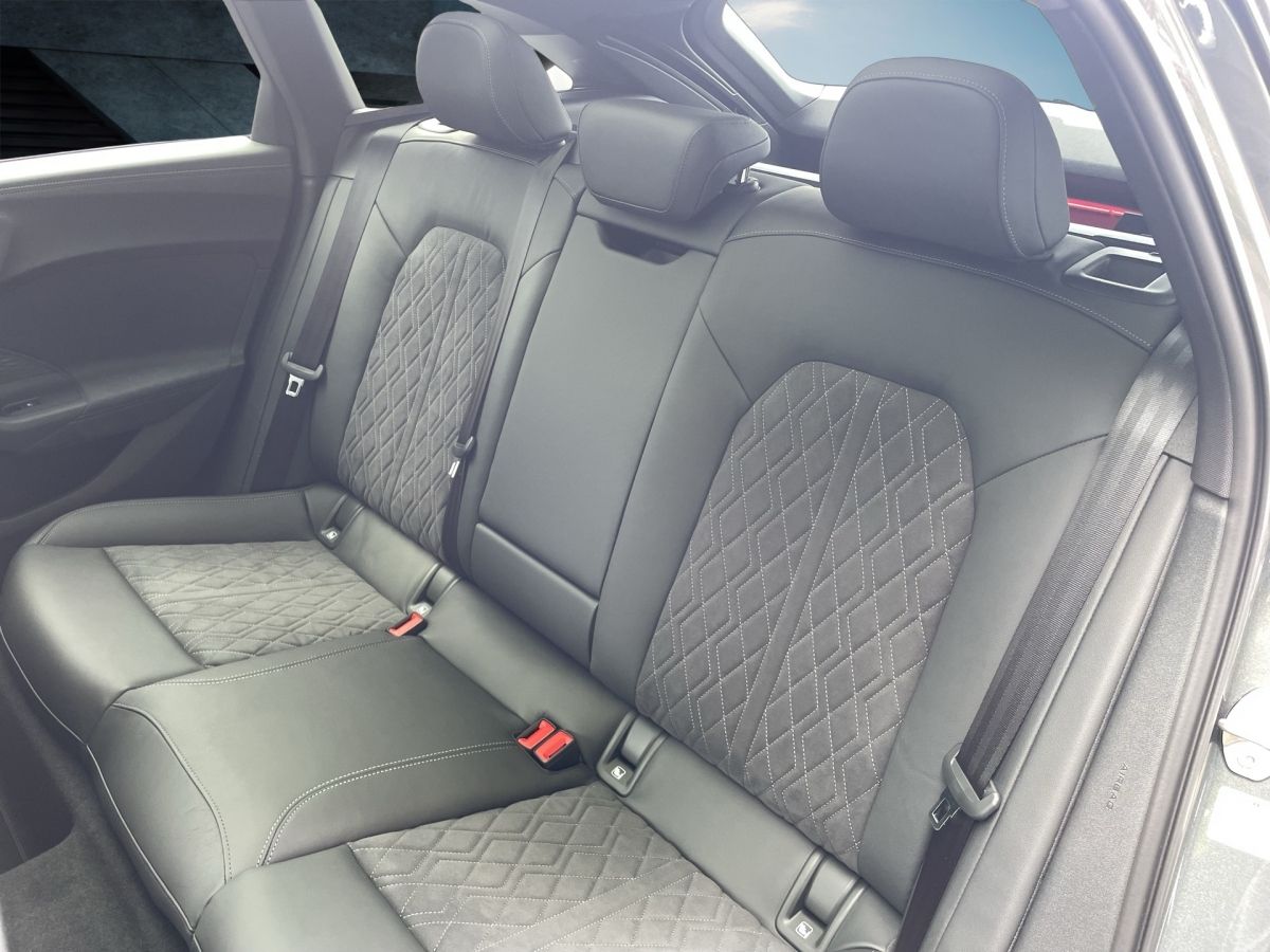 Fahrzeugabbildung Audi A5 Avant 40TDI quattro Tech Plus AHK