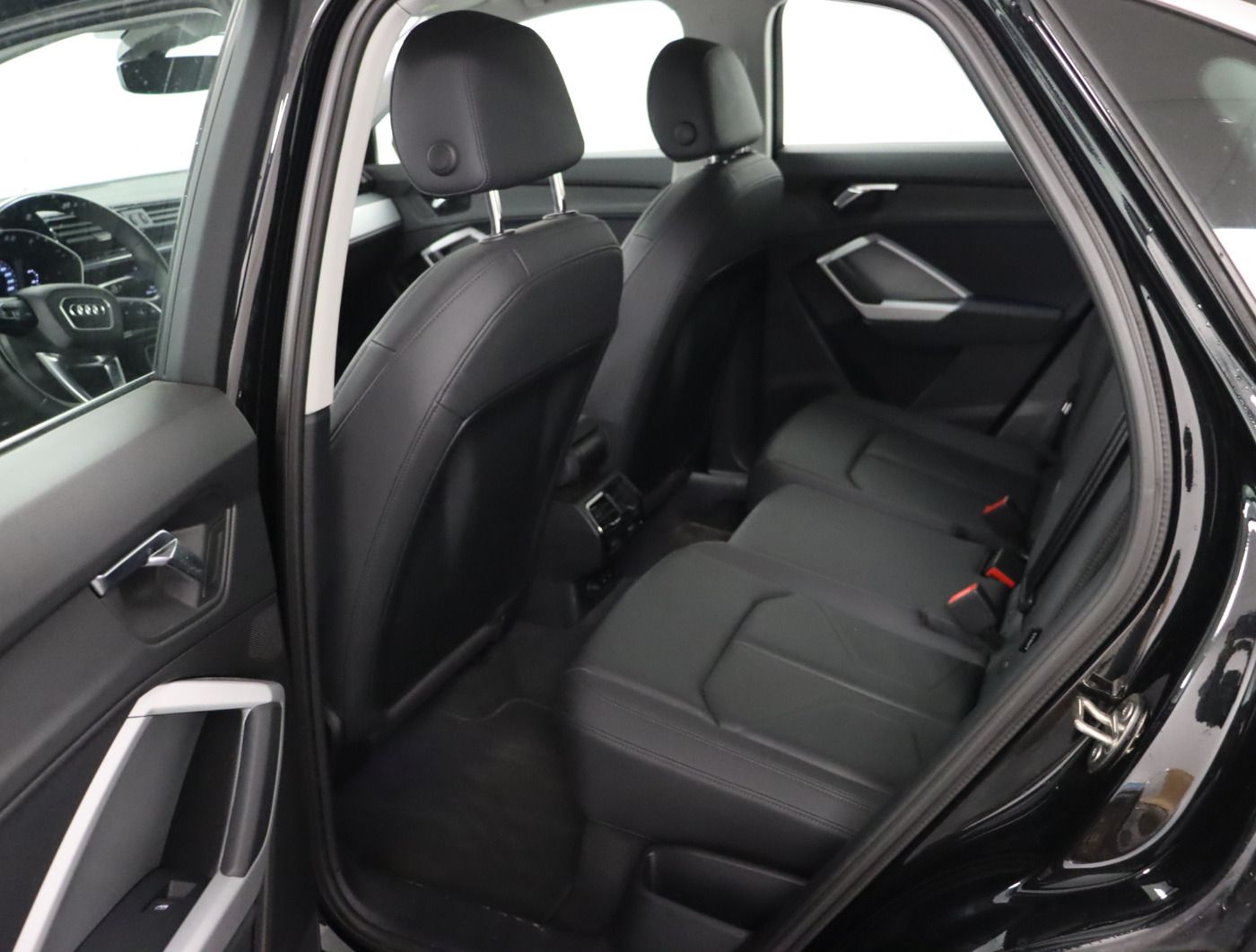 Fahrzeugabbildung Audi Q3 Sportback 35 TDI S tronic S line |ACC|FLA|LM