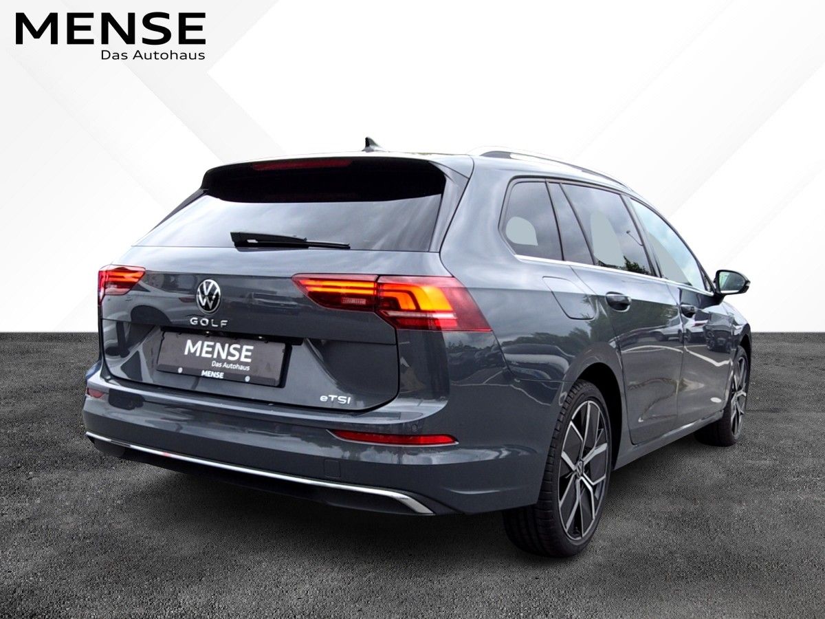 Fahrzeugabbildung Volkswagen Golf Variant 1.5 eTSI DSG Style Nav HUD Pano 360