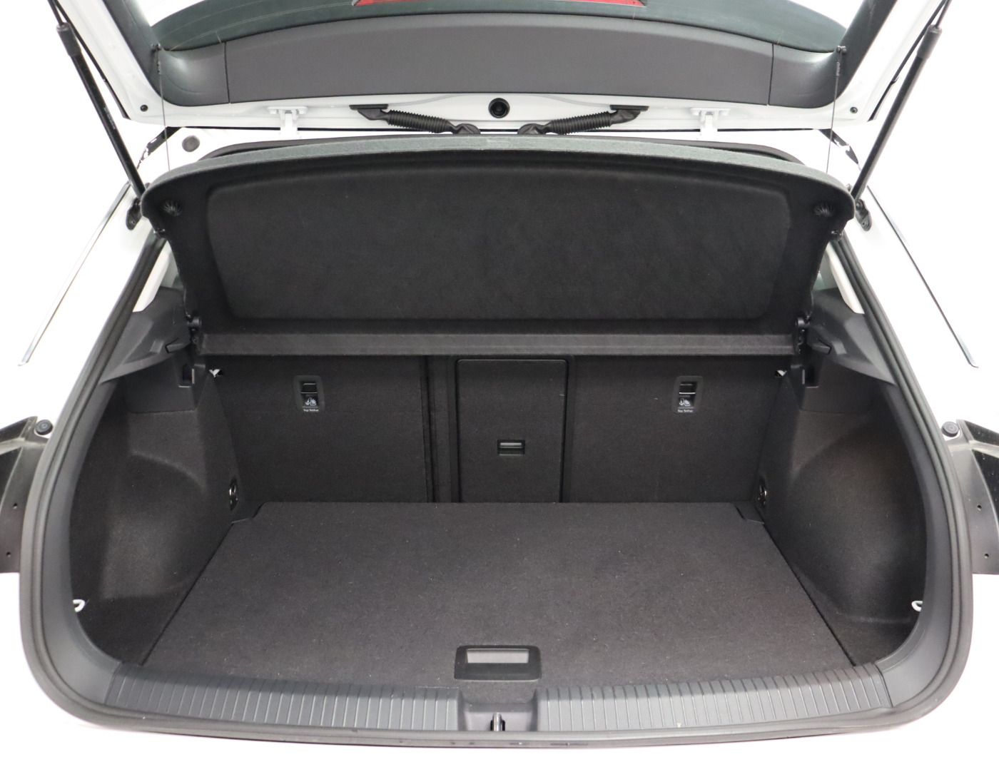 Fahrzeugabbildung Volkswagen T-Roc 1.0 TSI Life |VirtualCP|CarPlay|LM|KlimaA
