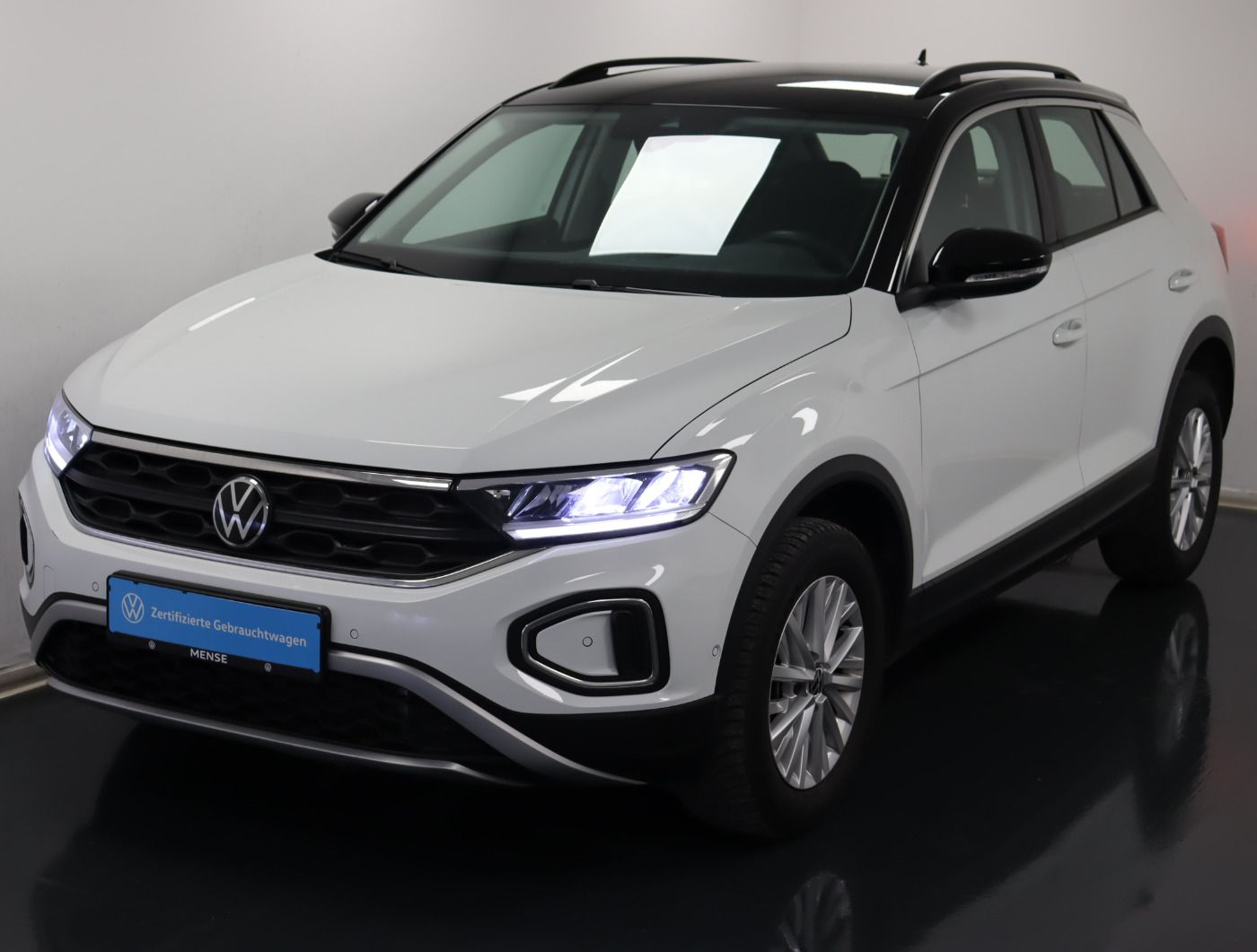 Fahrzeugabbildung Volkswagen T-Roc 1.0 TSI Life |VirtualCP|CarPlay|LM|KlimaA