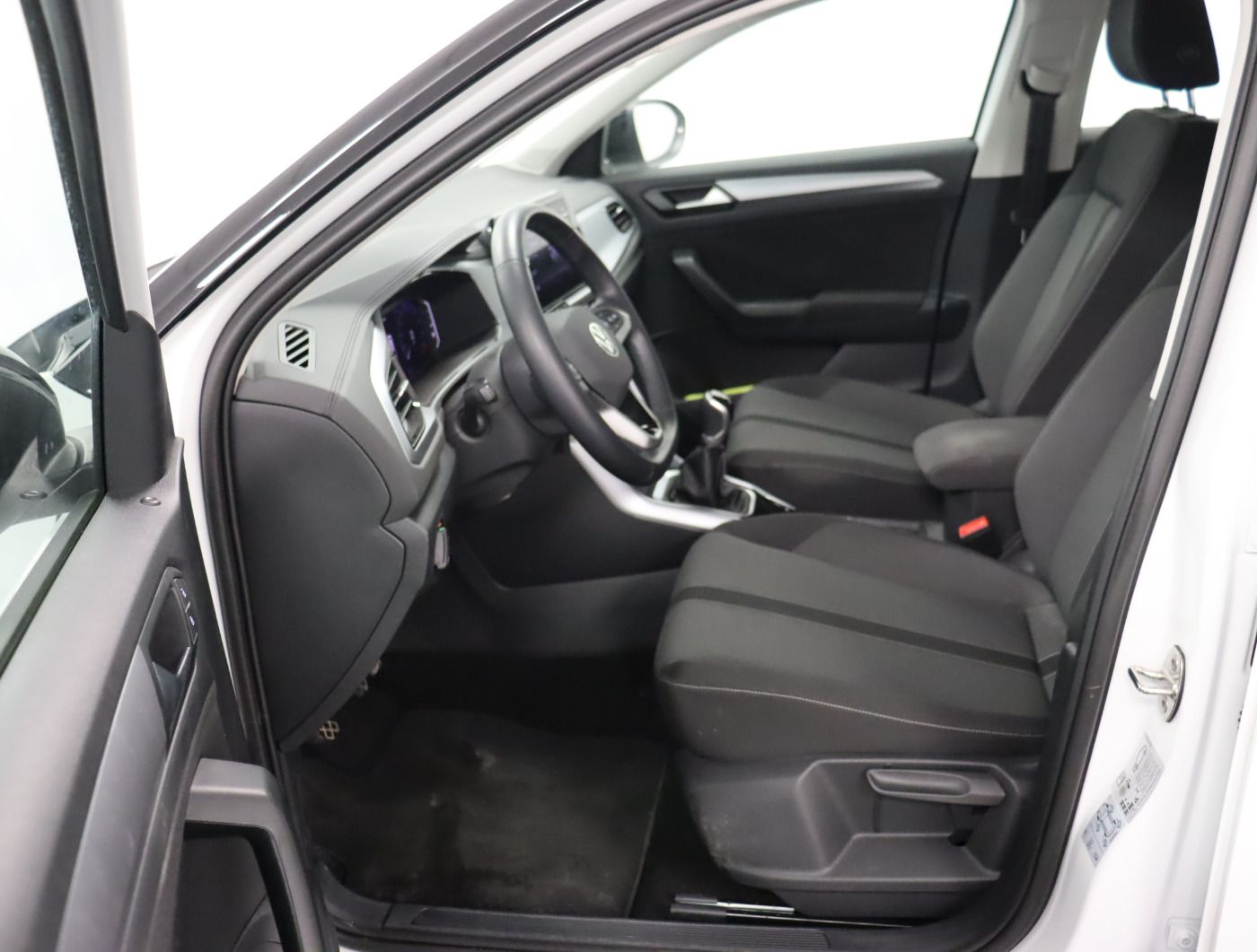 Fahrzeugabbildung Volkswagen T-Roc 1.0 TSI Life |VirtualCP|CarPlay|LM|KlimaA