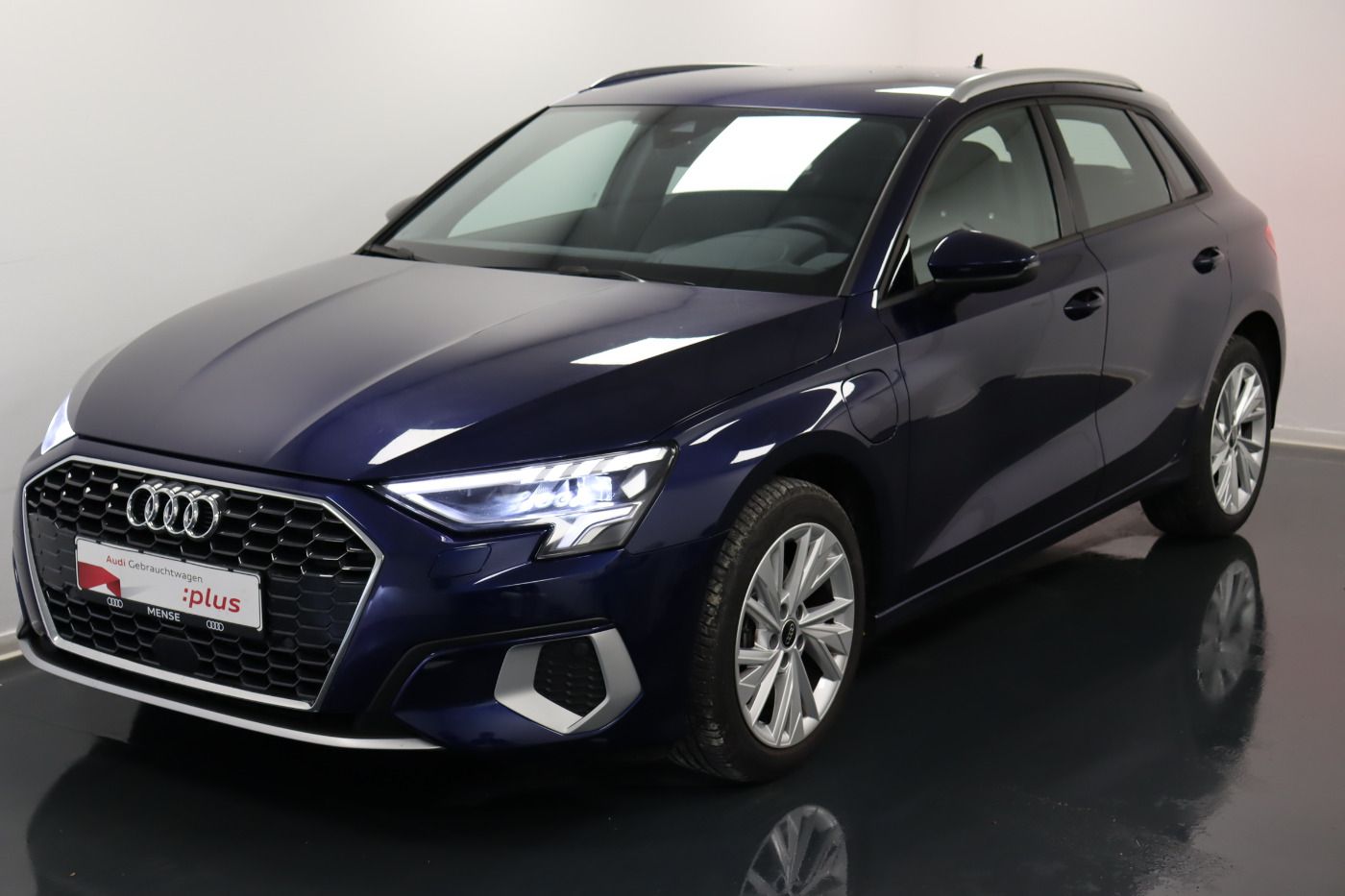 Fahrzeugabbildung Audi A3 Sportback 40 TFSI e S tronic advanced |FLA