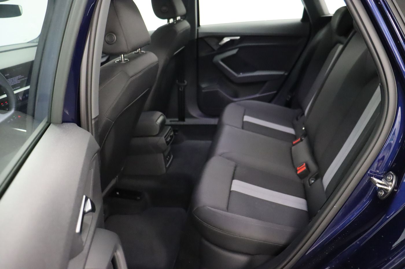 Fahrzeugabbildung Audi A3 Sportback 40 TFSI e S tronic advanced |FLA