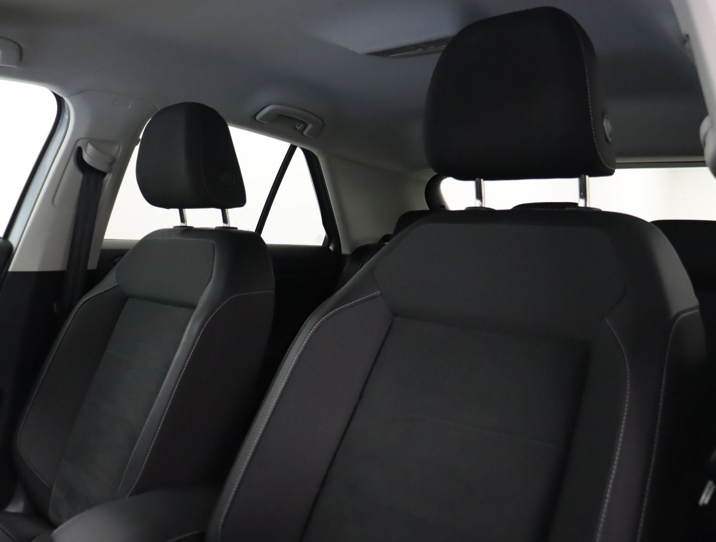 Fahrzeugabbildung Volkswagen T-Roc 1.5 TSI DSG Style |ACC|FLA|VirtualCP|LED|L