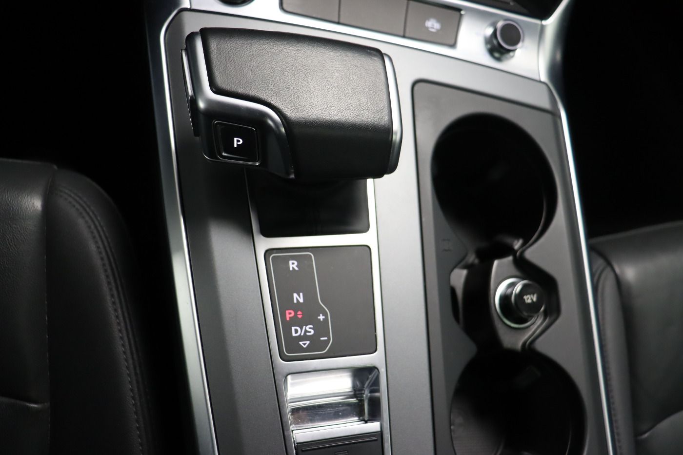 Fahrzeugabbildung Audi A6 Avant 50 TDI quattro tiptronic |Pano|SpurH|LM