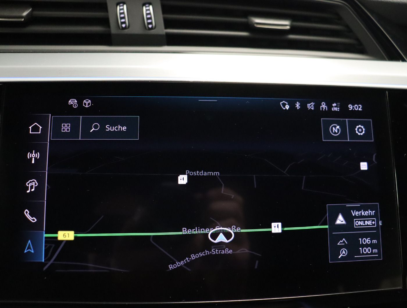 Fahrzeugabbildung Audi Q8 e-tron Sportback 55 quattro advanced |Luft