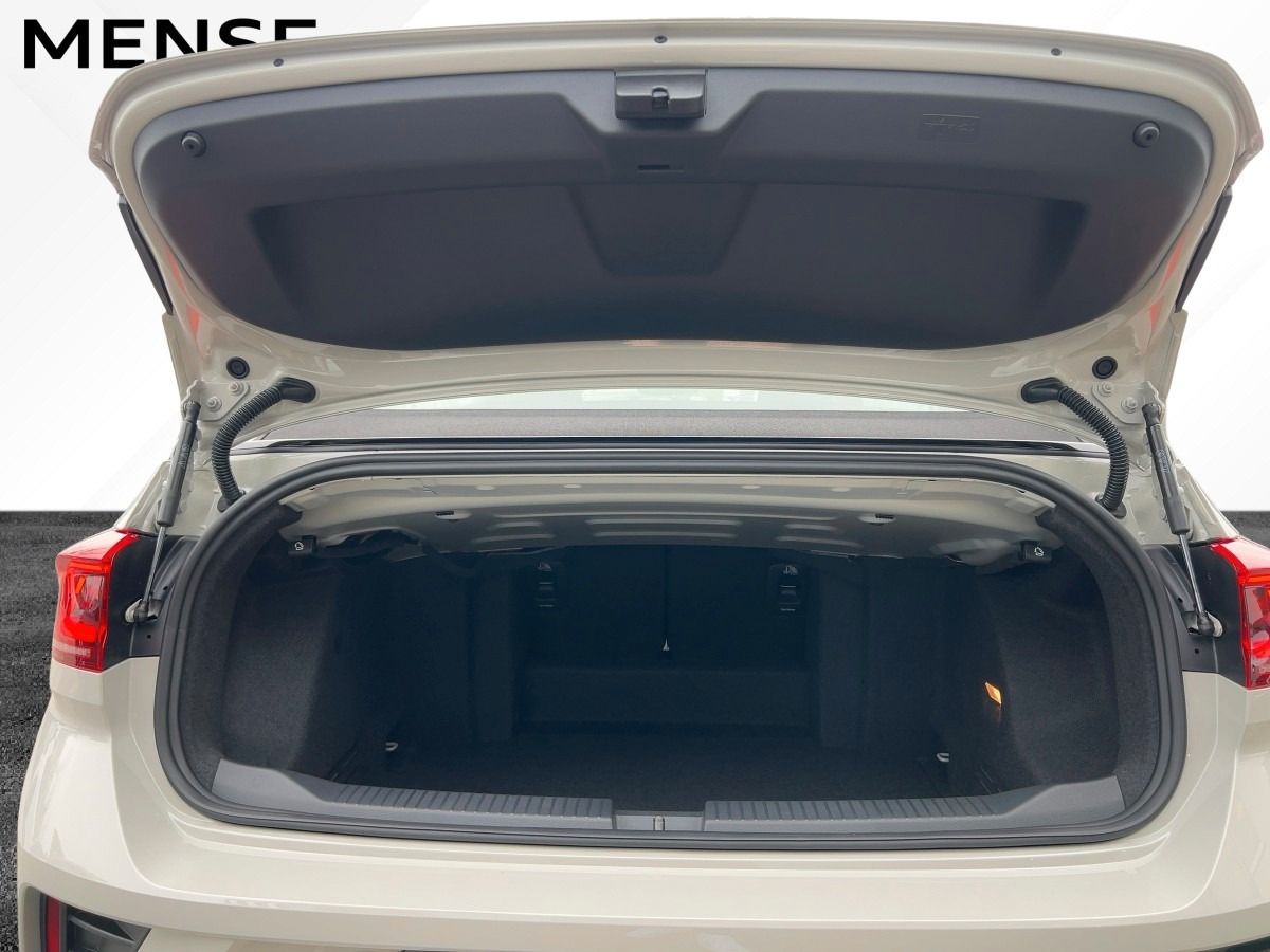 Fahrzeugabbildung Volkswagen T-Roc Cabriolet 1.5 TSI DSG Edition Karmann Plus