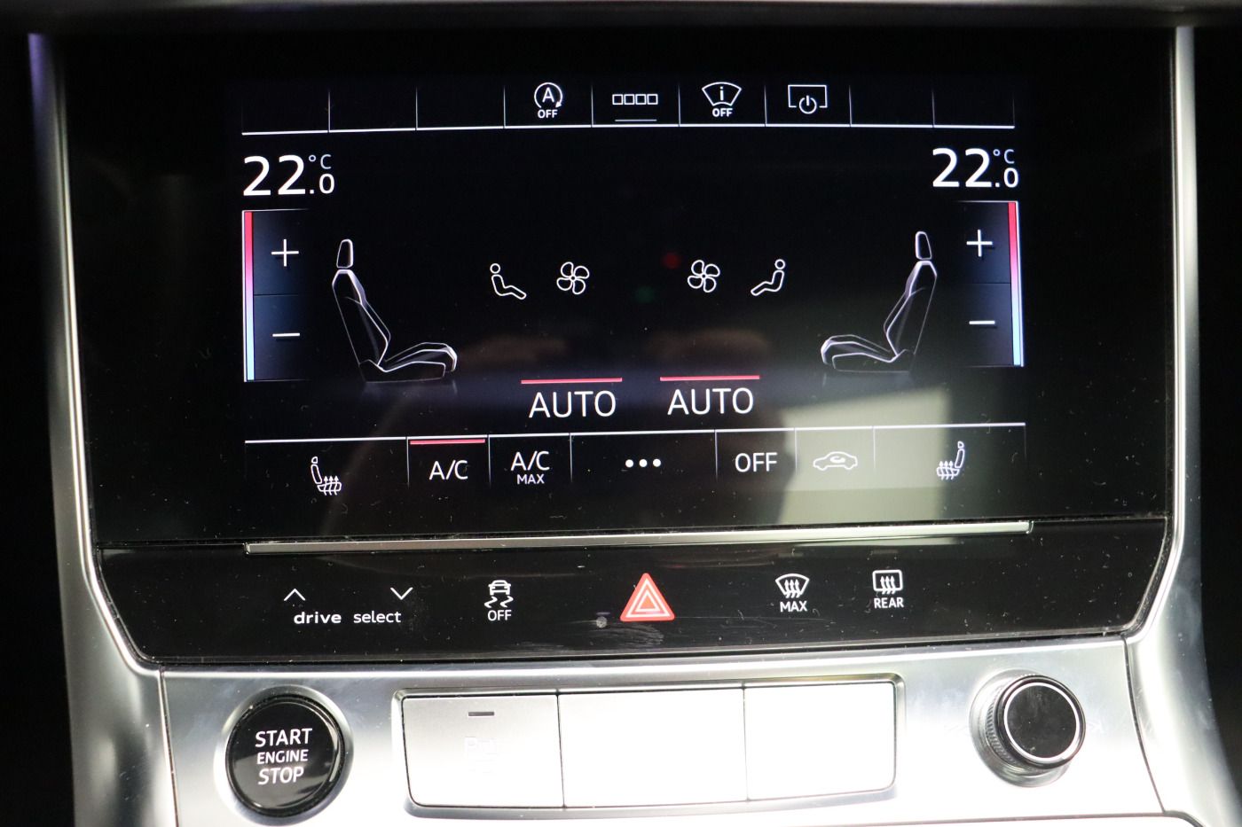 Fahrzeugabbildung Audi A6 Avant 50 TDI quattro S tronic S line |Matrix
