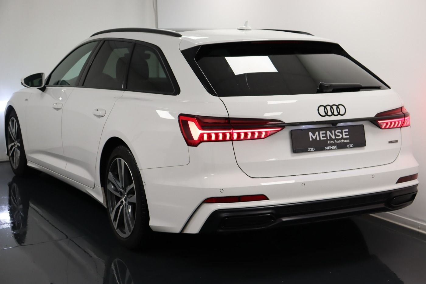 Fahrzeugabbildung Audi A6 Avant 50 TDI quattro S tronic S line |Matrix