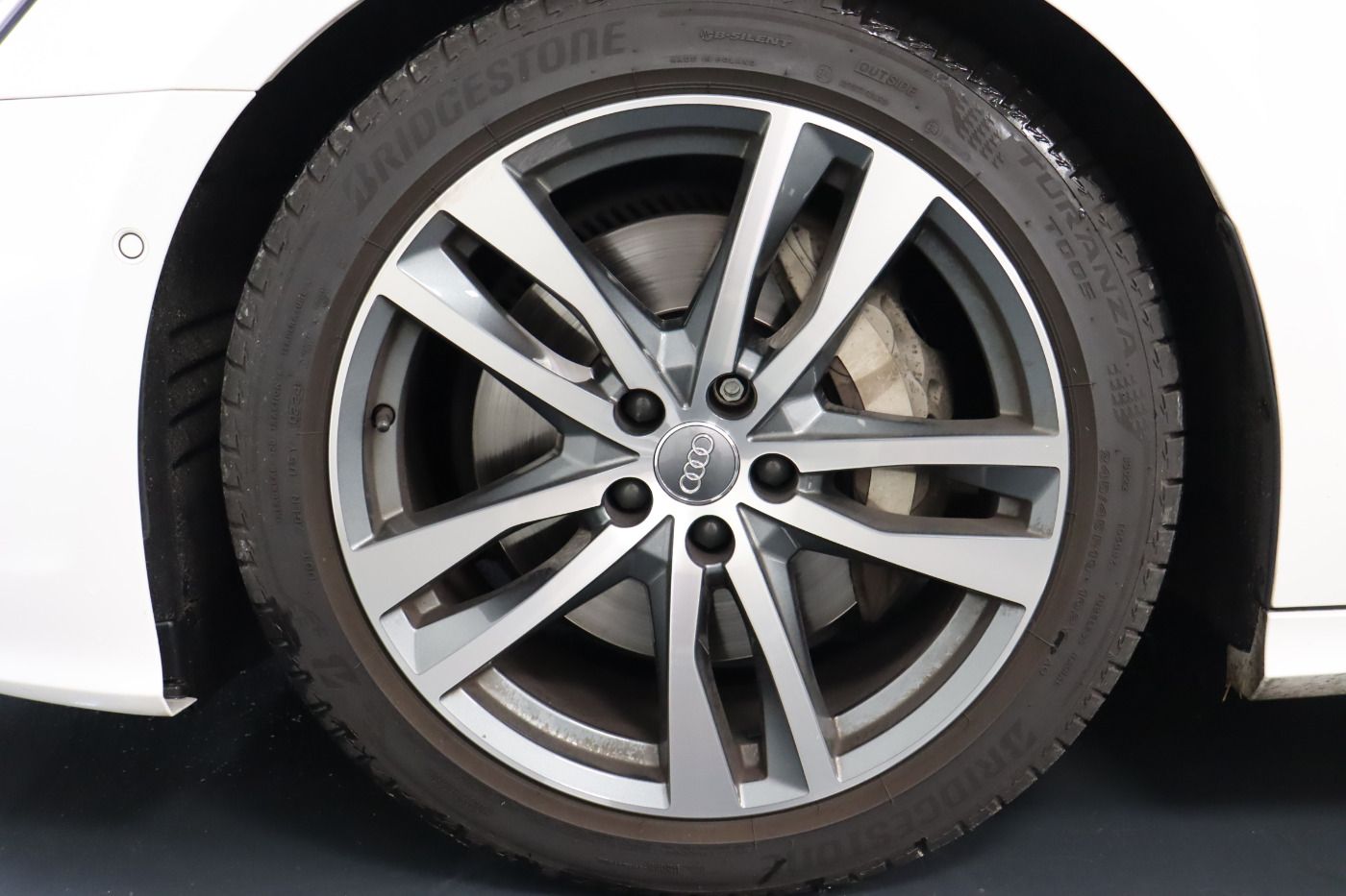 Fahrzeugabbildung Audi A6 Avant 50 TDI quattro S tronic S line |Matrix