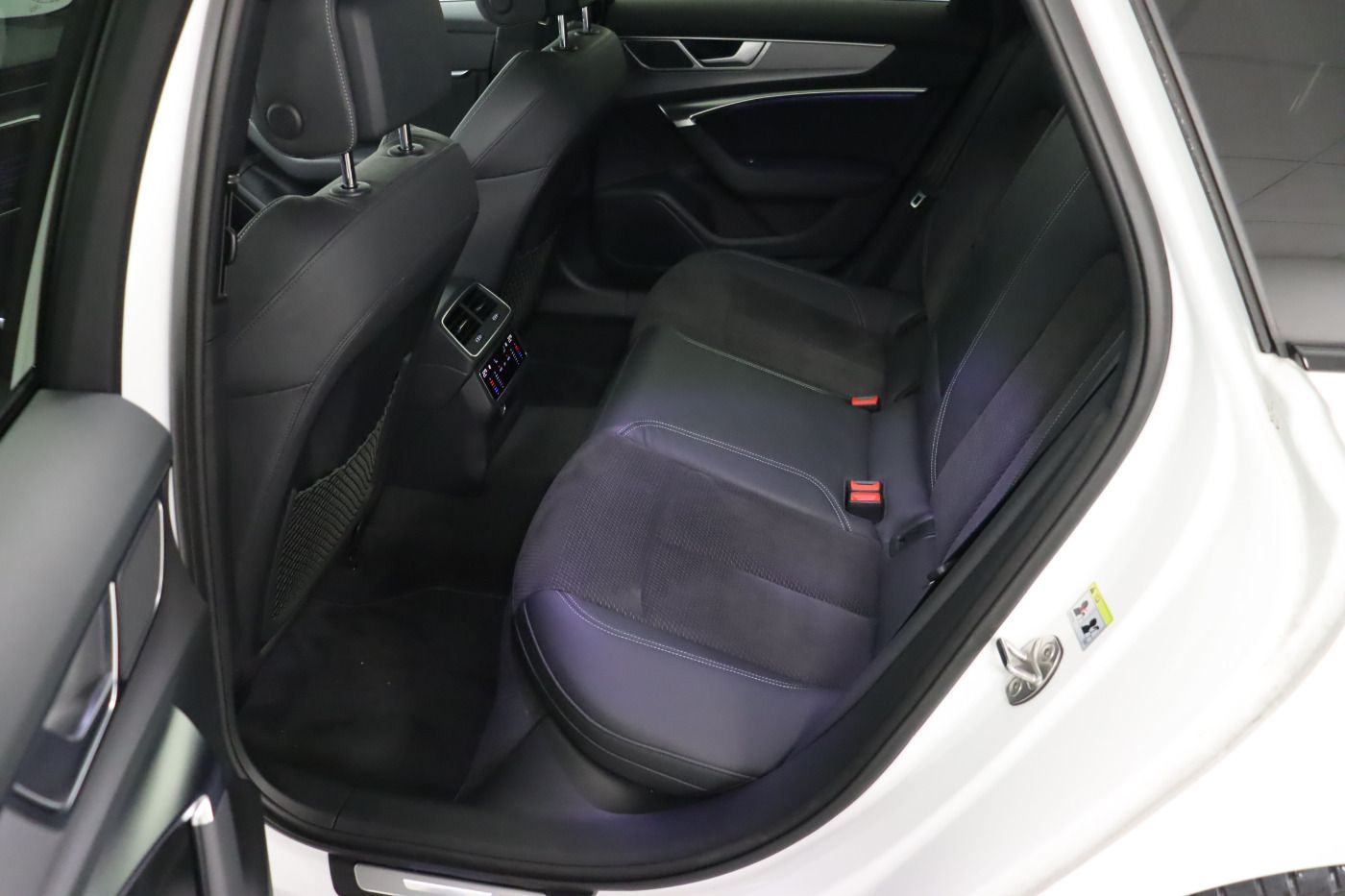 Fahrzeugabbildung Audi A6 Avant 50 TDI quattro S tronic S line |Matrix