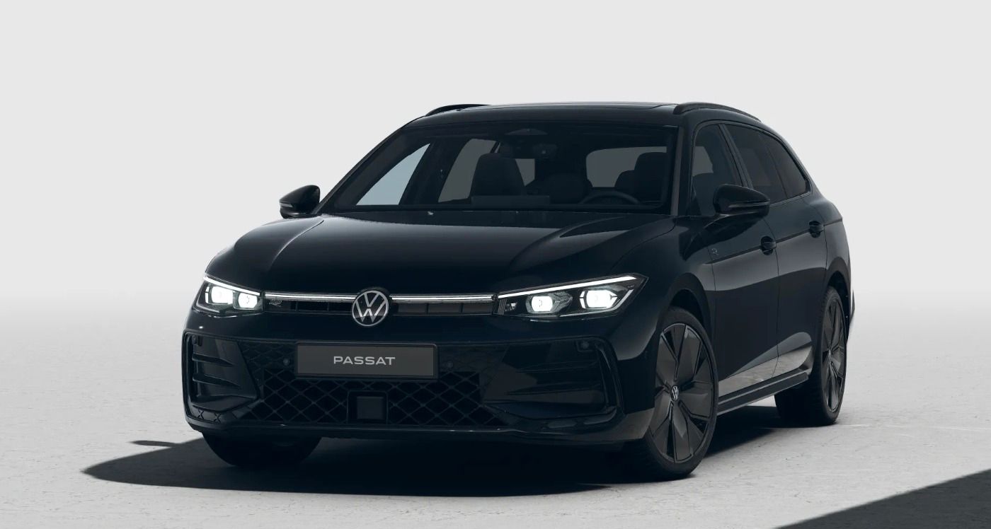 Fahrzeugabbildung Volkswagen Passat R-Line TDI 4M DSG AHK Nav Pano BlackStyle