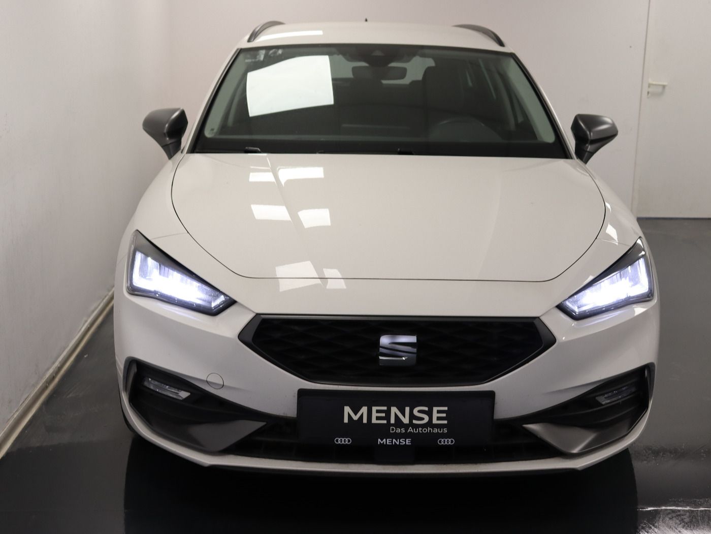 Fahrzeugabbildung SEAT Leon Sportstourer FR 1.4 TSI e-Hybrid DSG |AHK|L