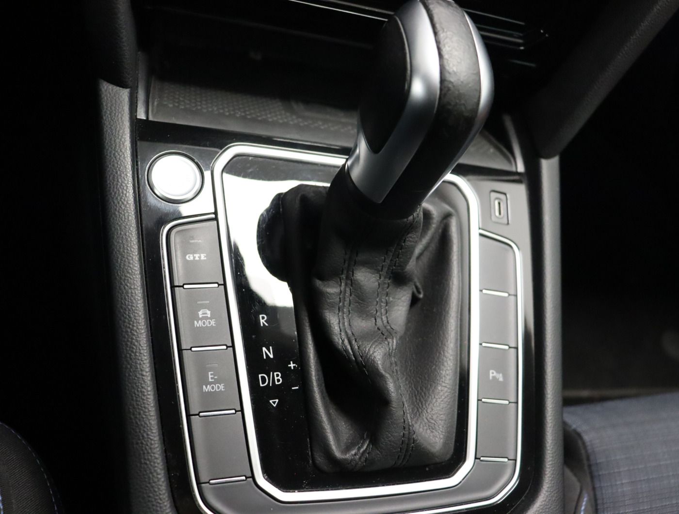 Fahrzeugabbildung Volkswagen Passat Variant GTE DSG