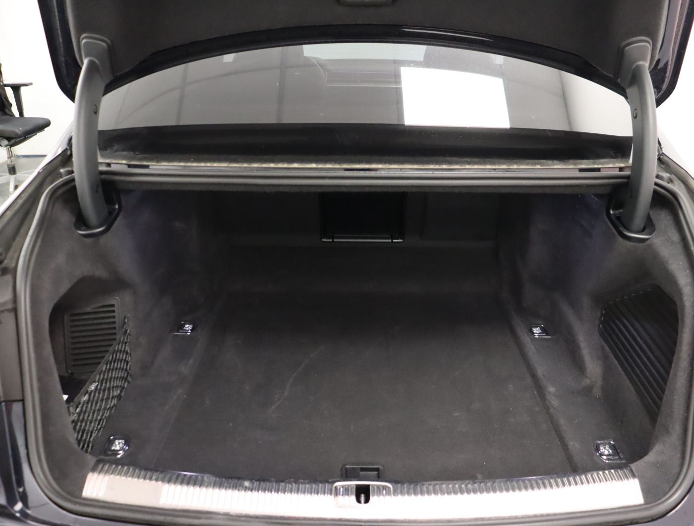 Fahrzeugabbildung Audi A8 50 TDI quattro |Matrix|Luft|Pano|ACC|STH|HUD