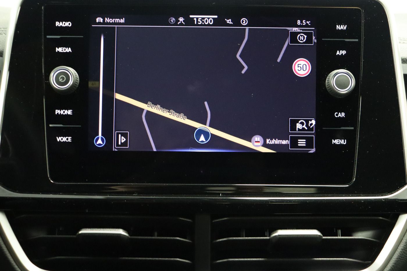 Fahrzeugabbildung Volkswagen T-Roc 2.0 TDI DSG R-Line |ACC|VirtualCP|FLA|LED
