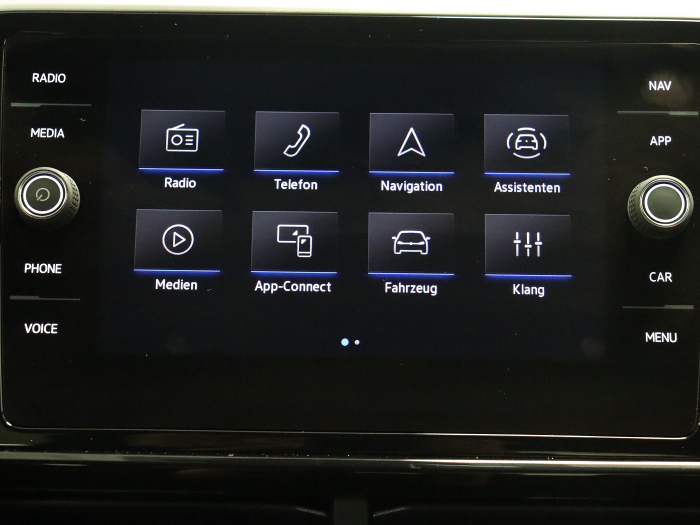 Fahrzeugabbildung Volkswagen T-Roc 2.0 TDI DSG R-Line |ACC|VirtualCP|FLA|LED