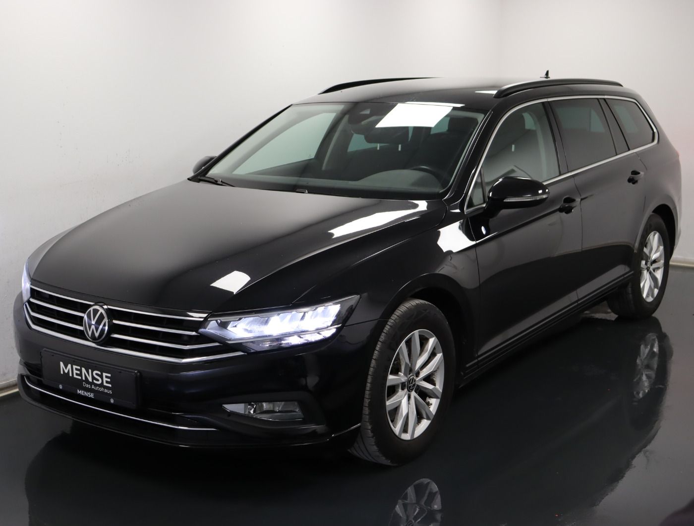 Fahrzeugabbildung Volkswagen Passat Variant 2.0 TDI DSG Business |ACC|CarPlay