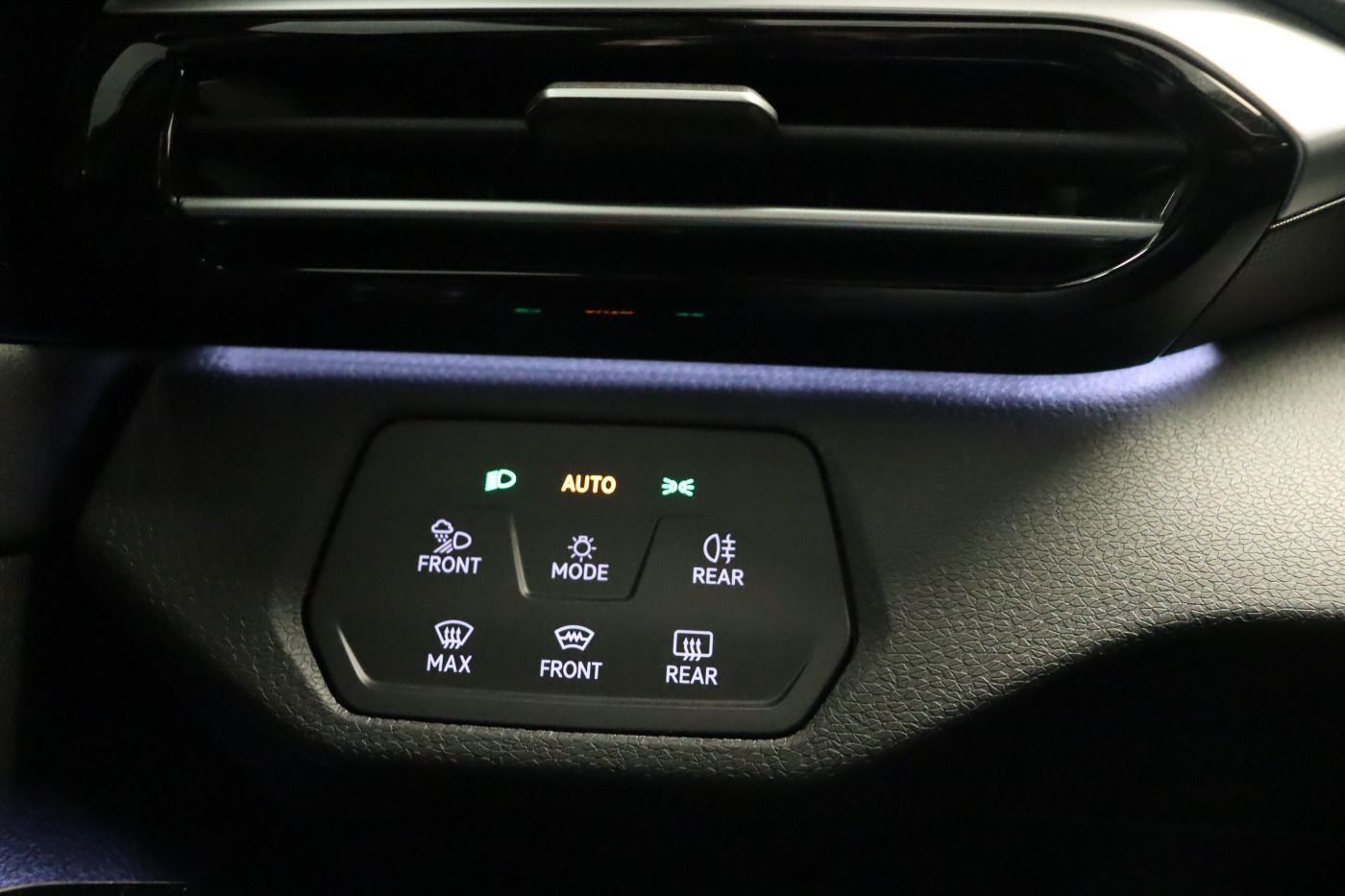 Fahrzeugabbildung Volkswagen ID.4 Pro Performance |AHK|WPumpe|CarPlay|MATRIX|