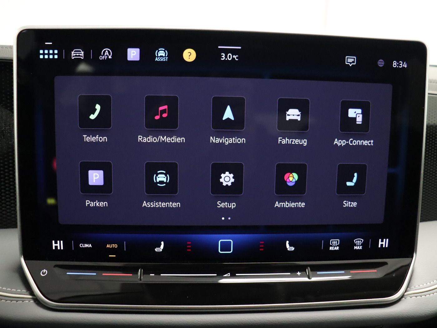 Fahrzeugabbildung Volkswagen Passat Variant 1.5 eTSI DSG Business |AHK|FLA