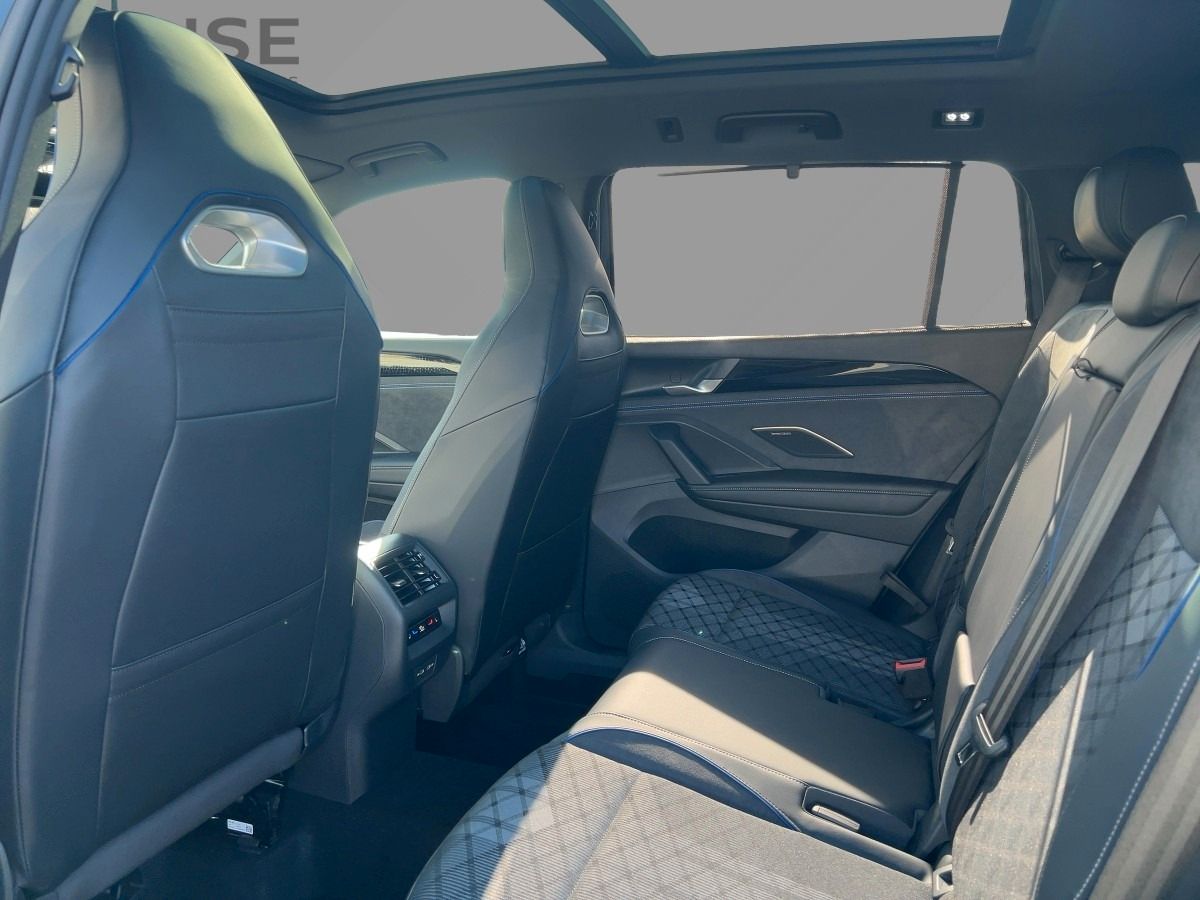 Fahrzeugabbildung Volkswagen Tayron TDI 4M R-Line AHK Standhzg Pano Navi 360°