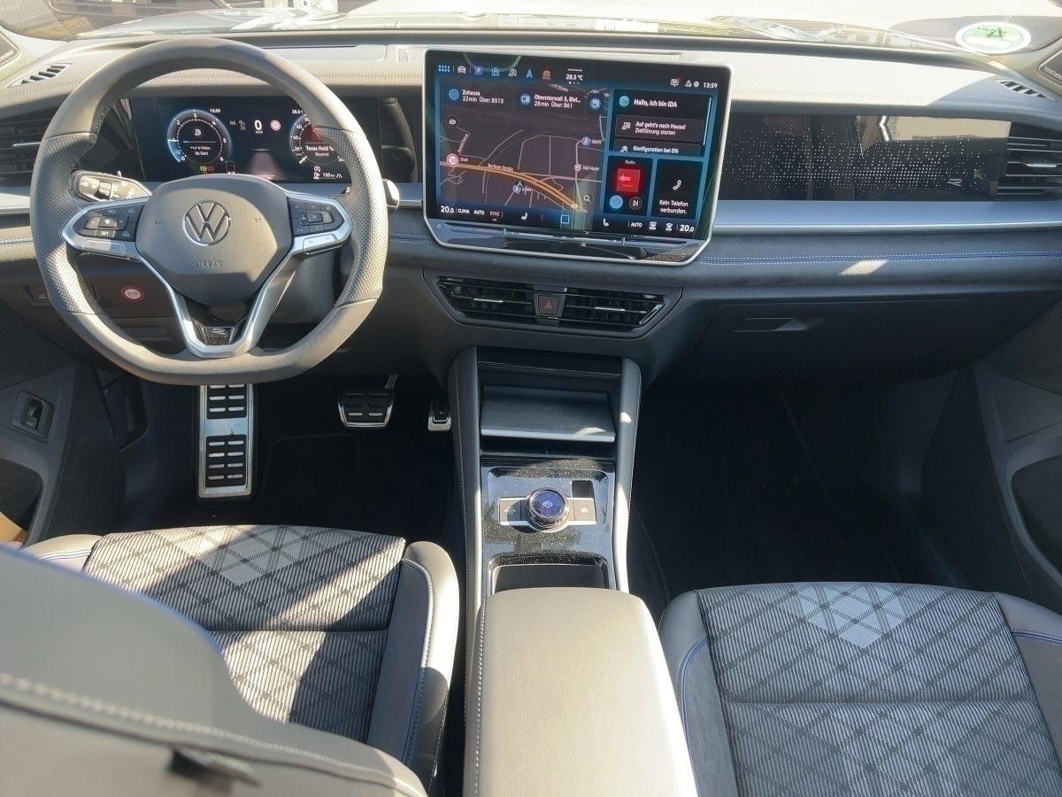 Fahrzeugabbildung Volkswagen Tayron TDI 4M R-Line AHK Standhzg Pano Navi 360°