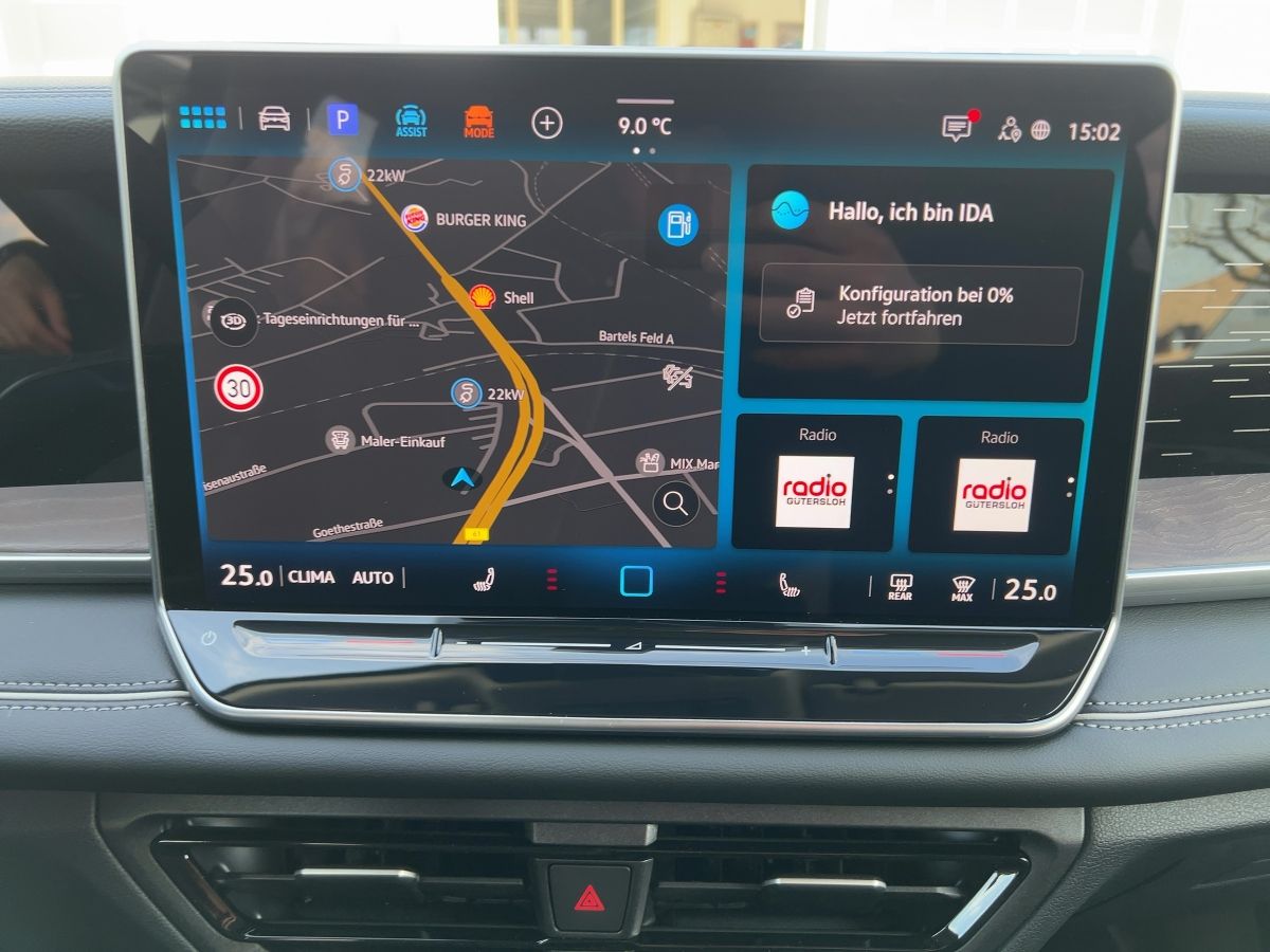 Fahrzeugabbildung Volkswagen Tayron TDI DSG Elegance AHK Navi 360° HD-Matrix