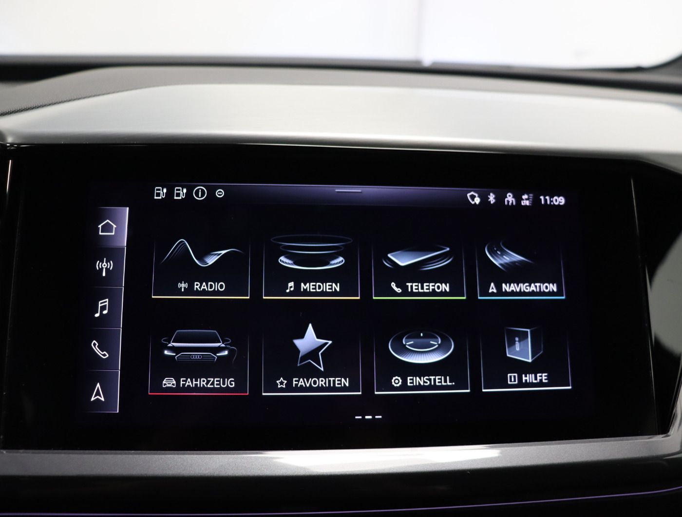 Fahrzeug autohaus mense Fahrzeugabbildung Audi Q4 Sportback e-tron 50 quattro S line |FLA|STH