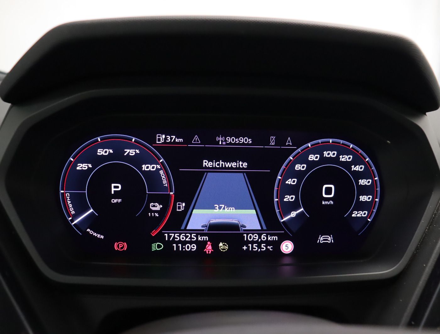 Fahrzeug autohaus mense Fahrzeugabbildung Audi Q4 Sportback e-tron 50 quattro S line |FLA|STH