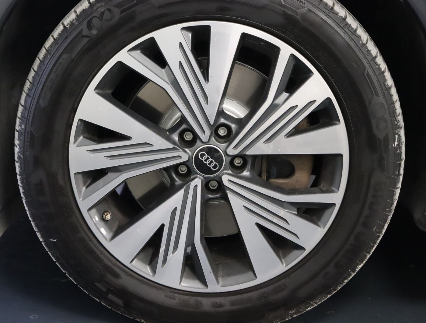 Fahrzeug autohaus mense Fahrzeugabbildung Audi Q4 Sportback e-tron 50 quattro S line |FLA|STH