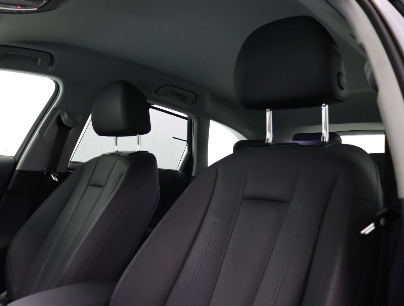 Fahrzeugabbildung Audi A4 Avant 40 TDI S tronic |Matrix|CarPlay|LM|SHZG