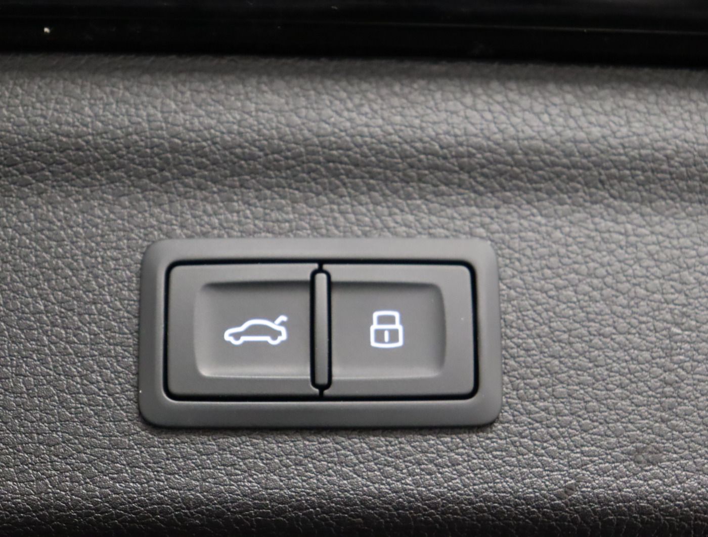 Fahrzeugabbildung Audi Q3 45 TFSI e S tronic S line |ACC|FLA|CarPlay|LM