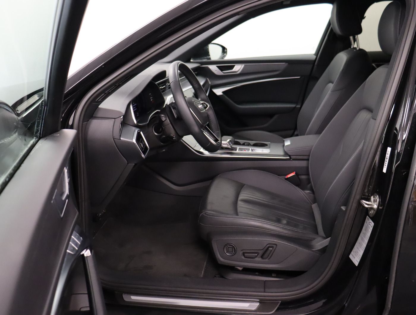 Fahrzeugabbildung Audi A6 Avant 40 TDI quattro S tronic |Matrix|Pano|LM