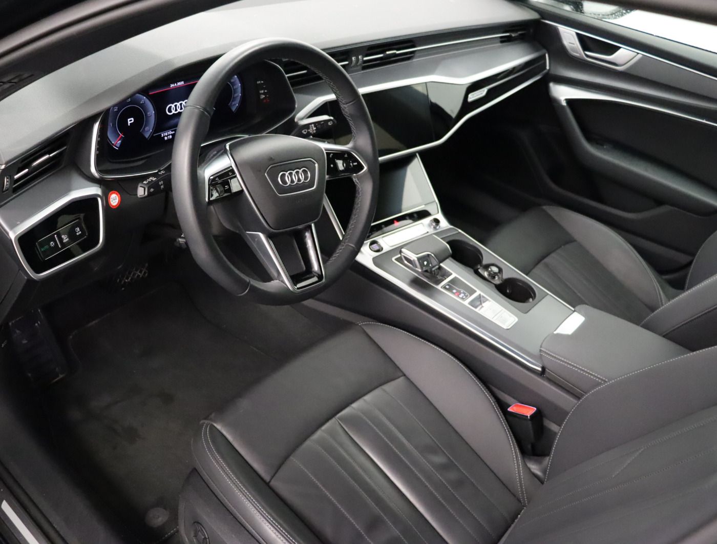 Fahrzeugabbildung Audi A6 Avant 40 TDI quattro S tronic |Matrix|Pano|LM