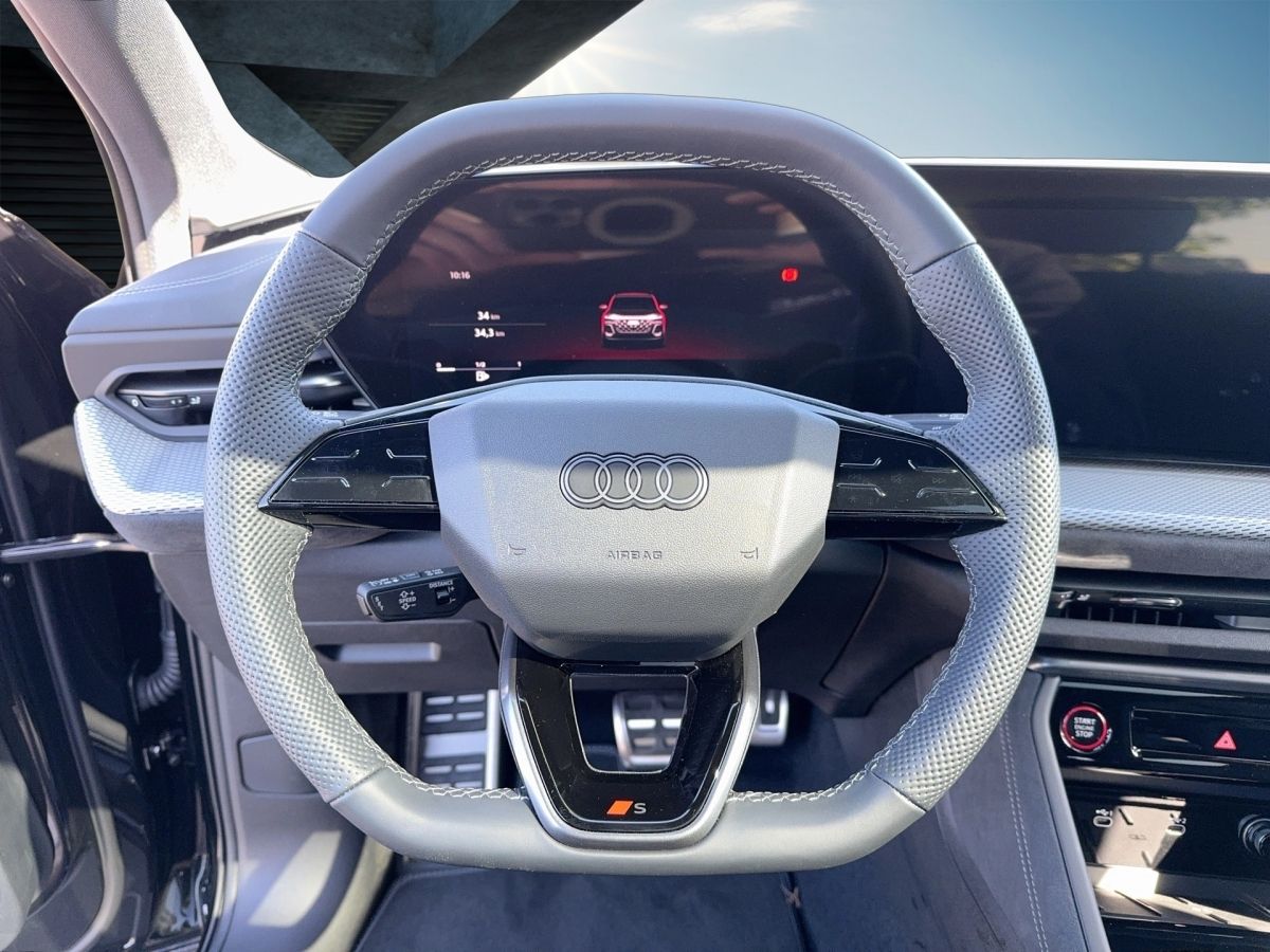 Fahrzeugabbildung Audi Q5 SUV 40TDI quattro S tronic |AHK|Pano|LED