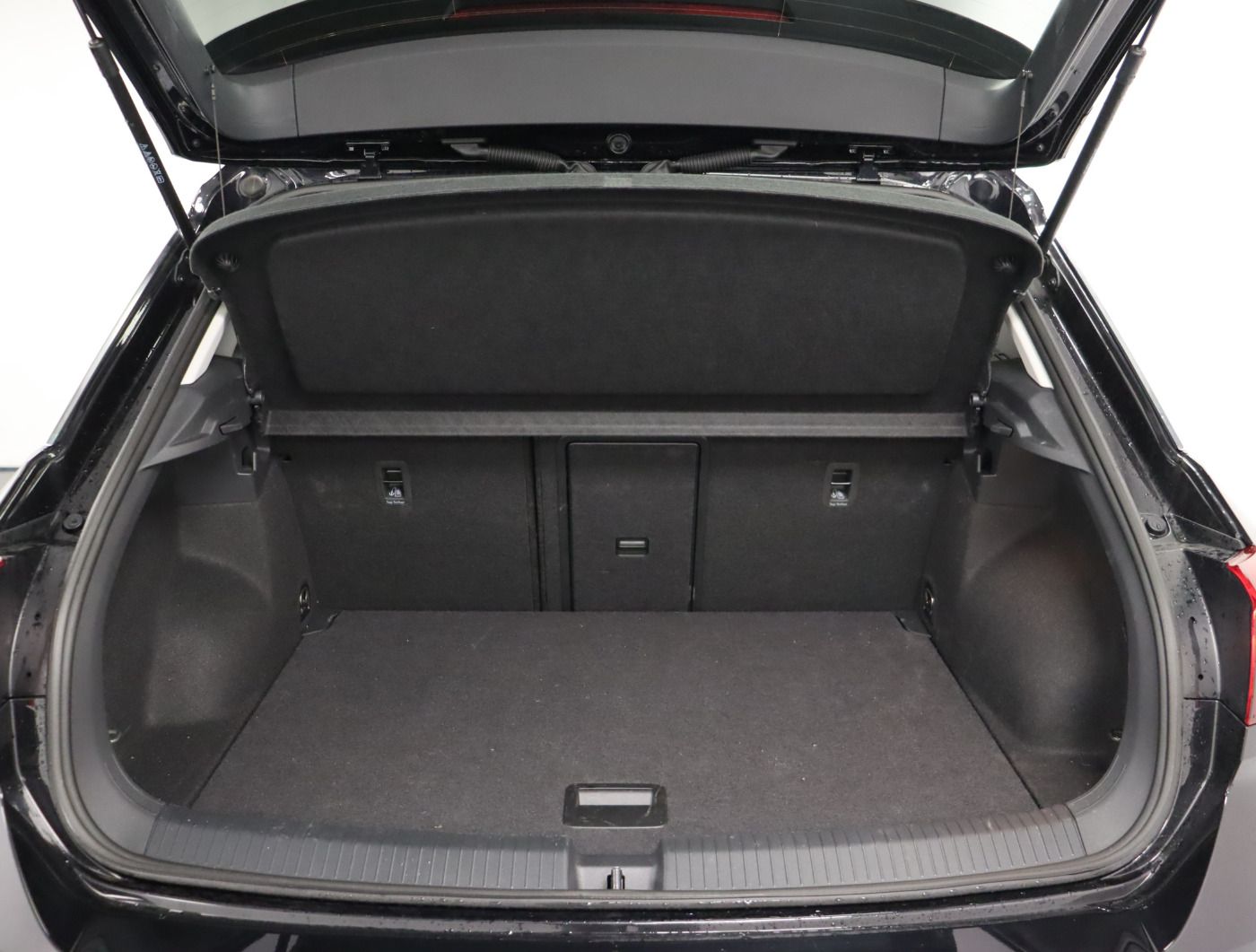 Fahrzeugabbildung Volkswagen T-ROC |VirtualCP|CarPlay|LM|KlimaA|SHZG|LaneAss