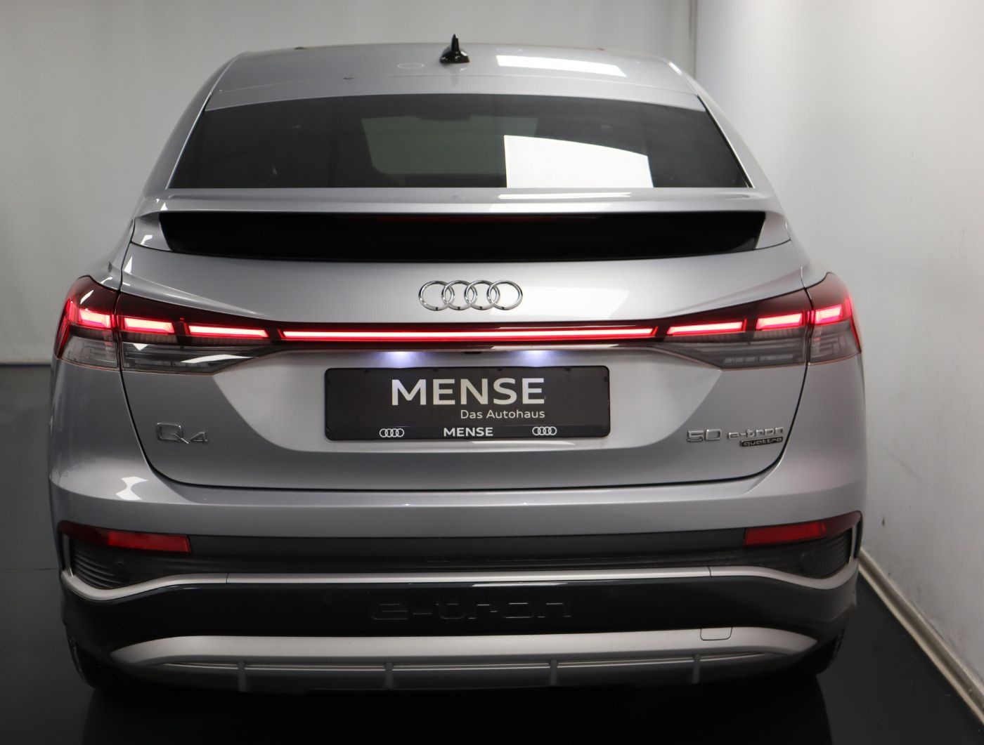 Fahrzeugabbildung Audi Q4 Sportback e-tron 50 quattro S line |Pano|LM