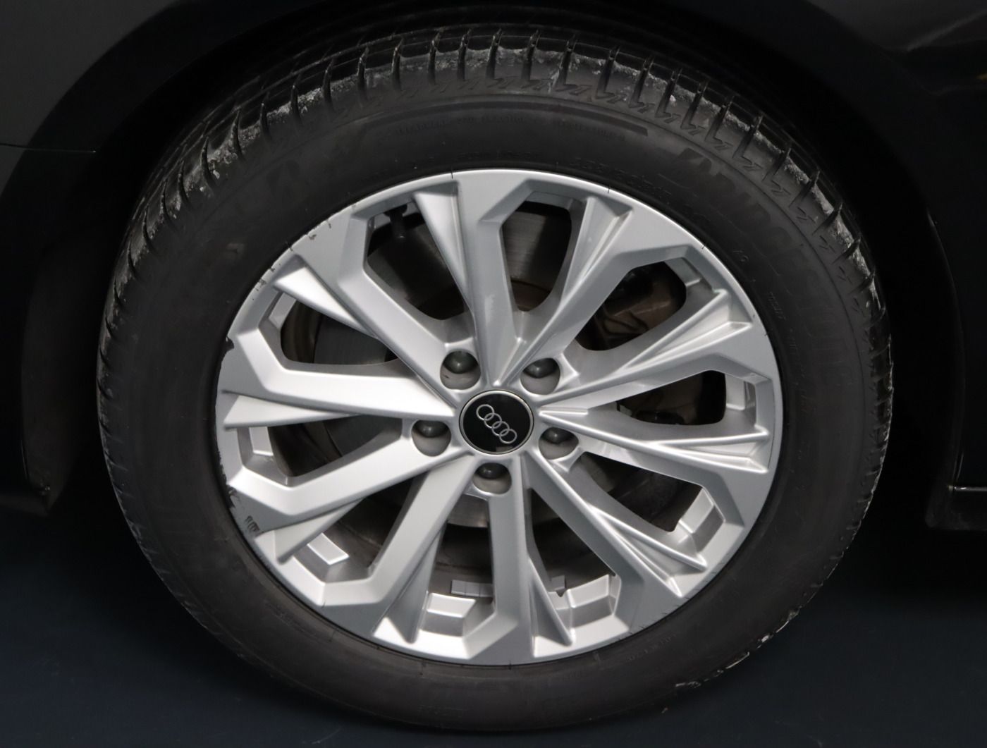 Fahrzeugabbildung Audi A4 Avant 30 TDI S tronic |FLA|AkustikGlas|SHZG