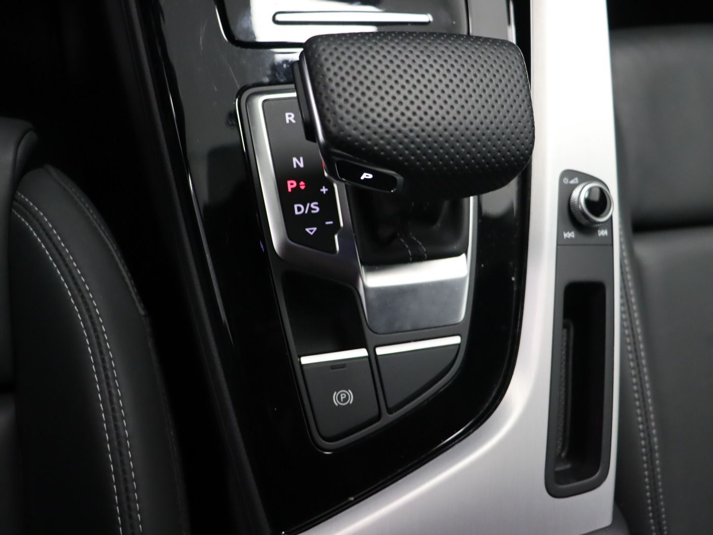 Fahrzeugabbildung Audi A5 Sportback 40 TDI quattro S tronic S line |ACC