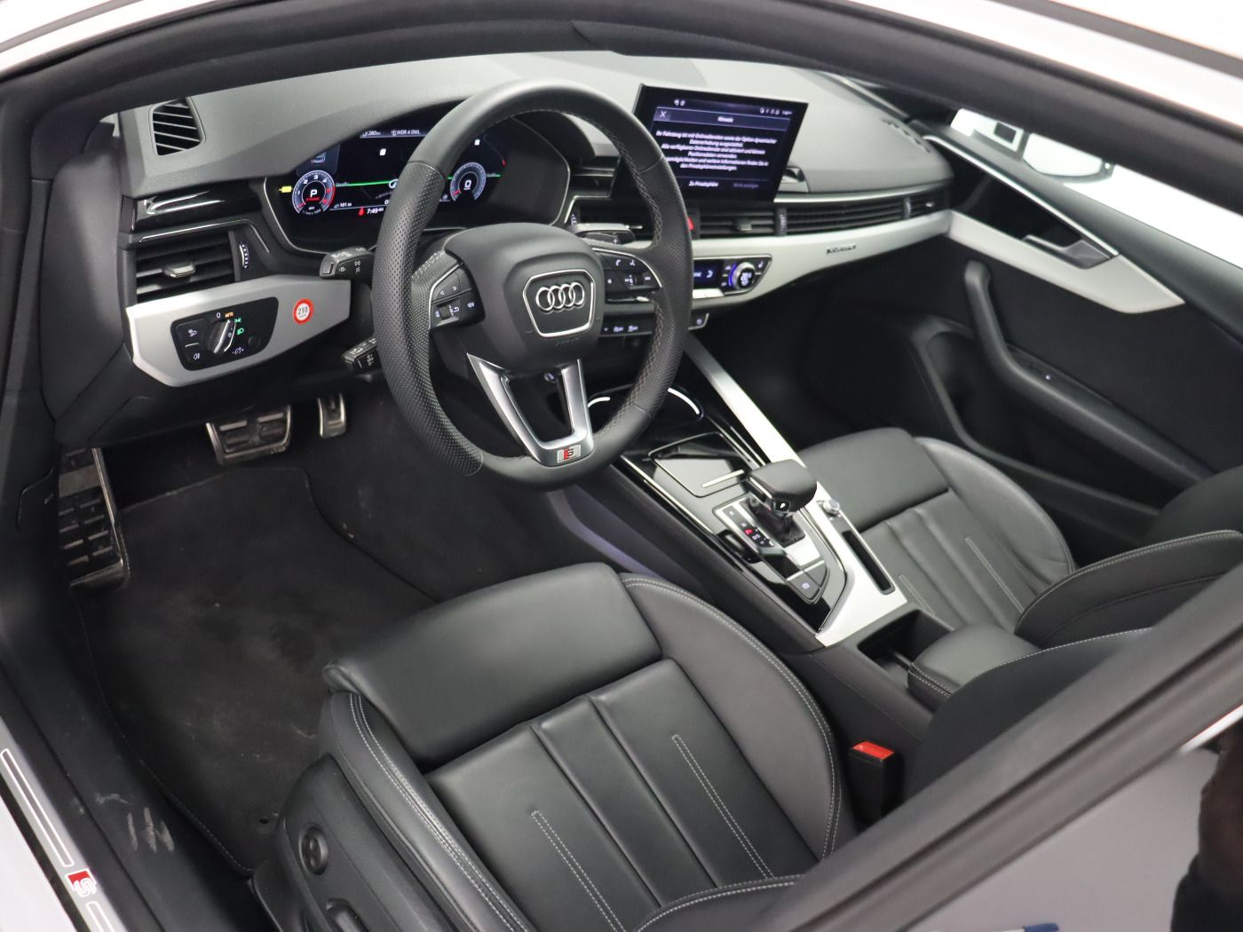Fahrzeugabbildung Audi A5 Sportback 40 TDI quattro S tronic S line |ACC