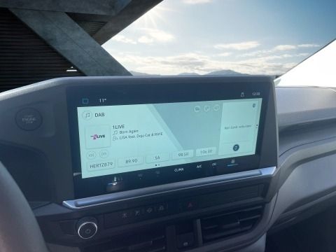 Fahrzeugabbildung Volkswagen NFZ Transporter Kasten 2.0 l TDI 81 kW 6-Gang-Sc